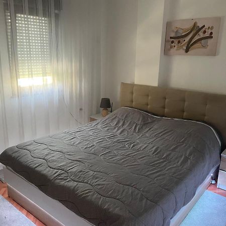 Modern Reality Leilighet Kumanovo Eksteriør bilde